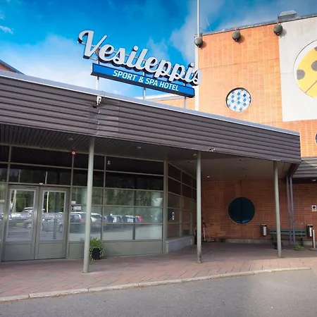 维斯勒皮运动spa酒店 4* Leppävirta