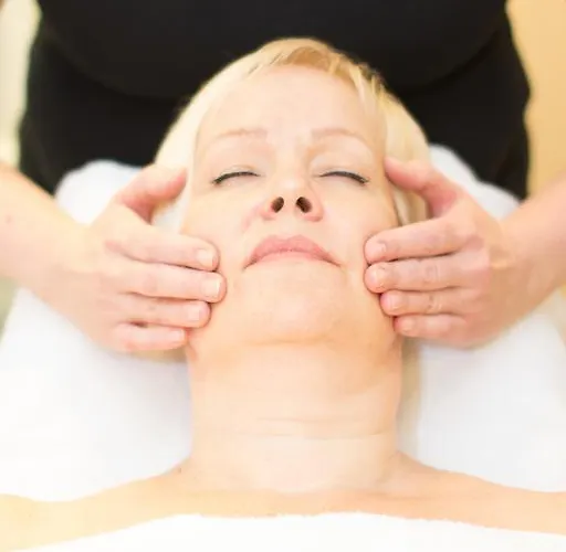 Sport & Vesileppis فندق